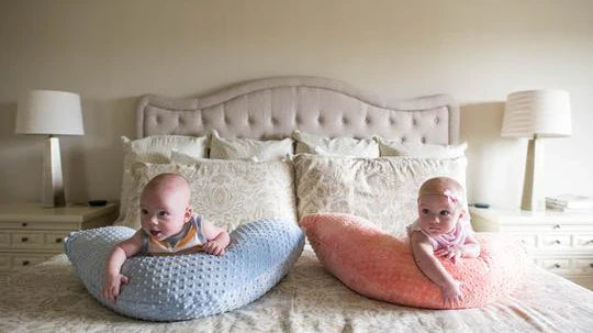 Breastfeeding Twins: Tips for New Moms