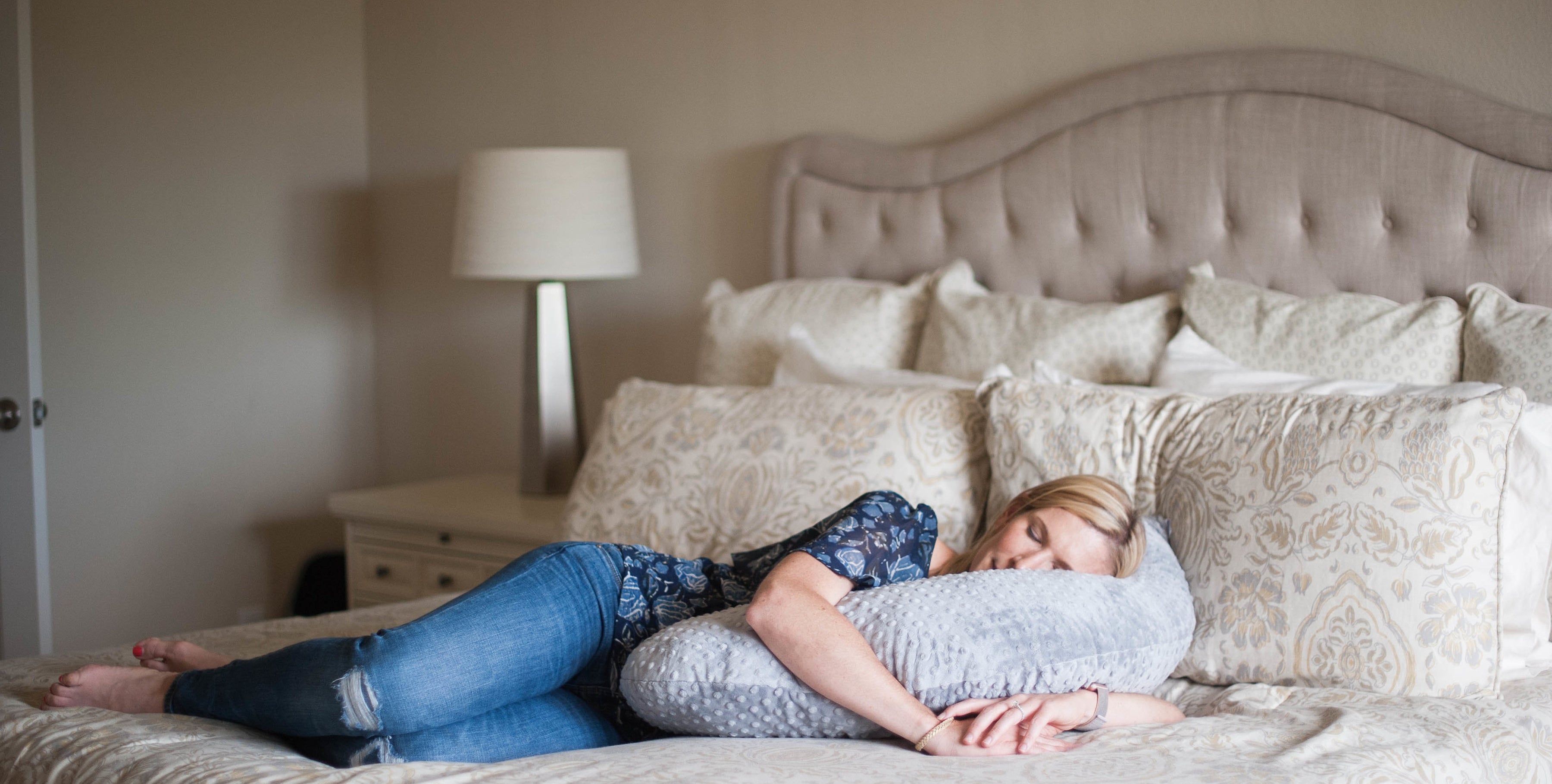 Plush cover for Luna Lullaby nursing pillow cover. Mom using as a Maternity sleep aid