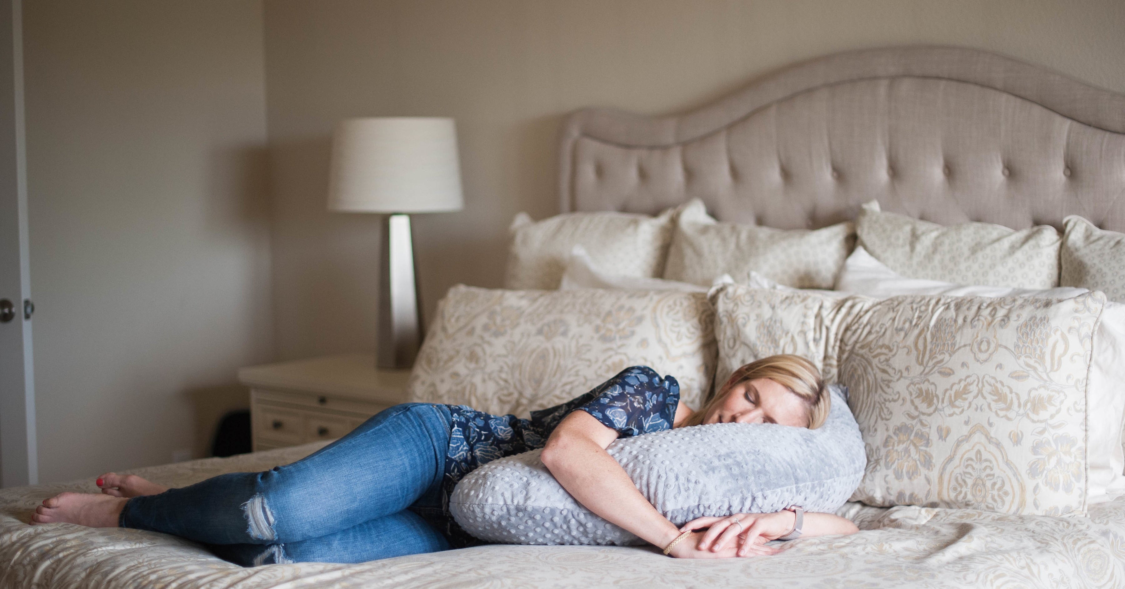 Plush cover for Luna Lullaby nursing pillow cover. Mom using as a Maternity sleep aid