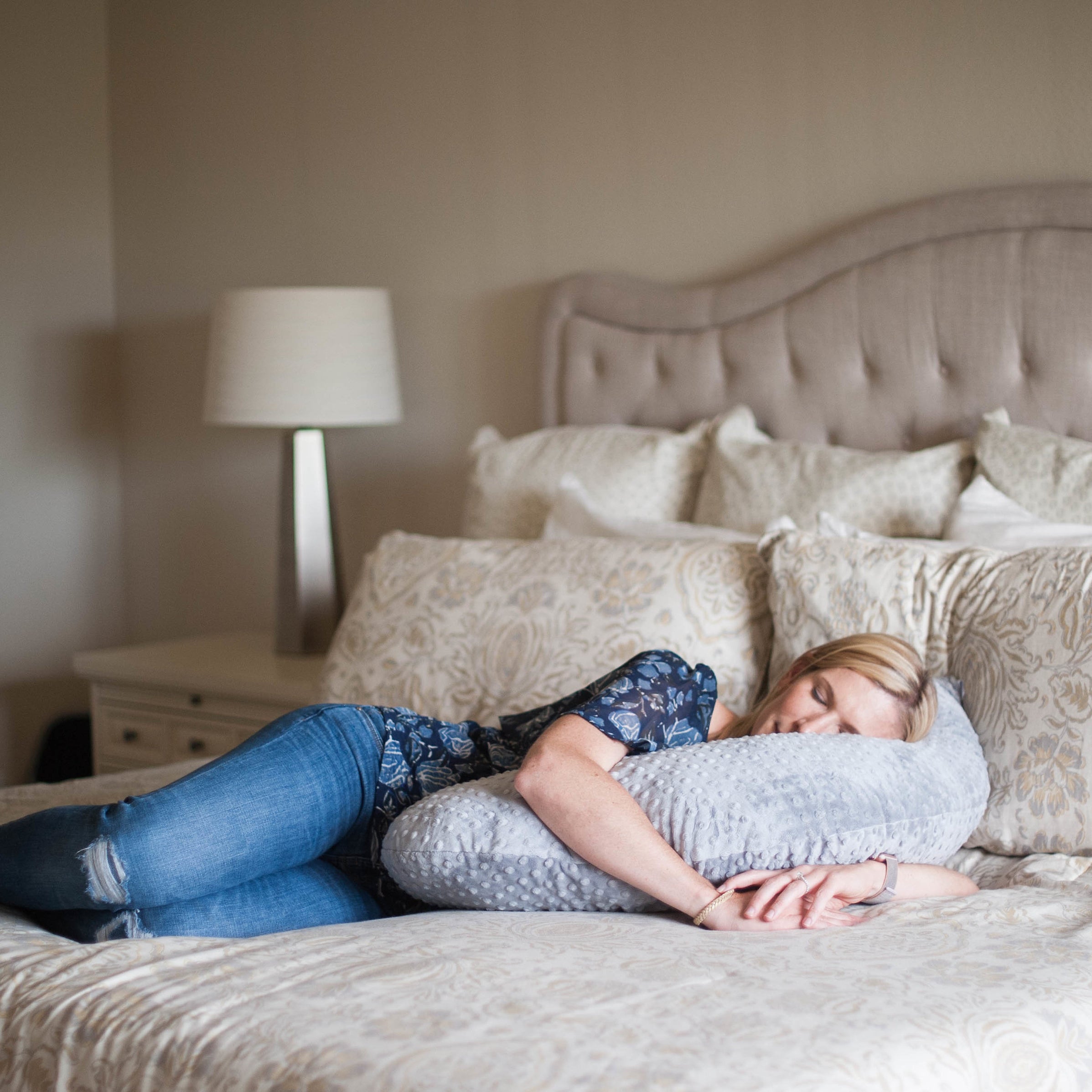 Plush cover for Luna Lullaby nursing pillow cover. Mom using as a Maternity sleep aid